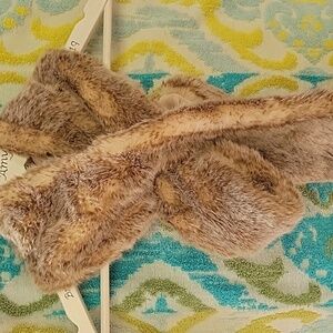 Ohhhh you fancy.  Huh? Faux furr